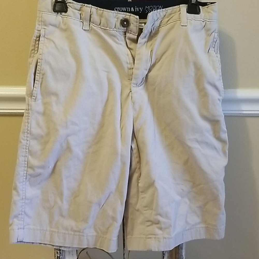 Crown & Ivy - Khaki Shorts- Size 18